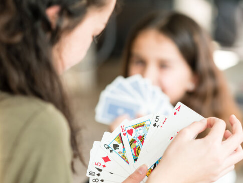 大人から子どもまで！みんなで楽しめるおすすめカードゲーム5選！